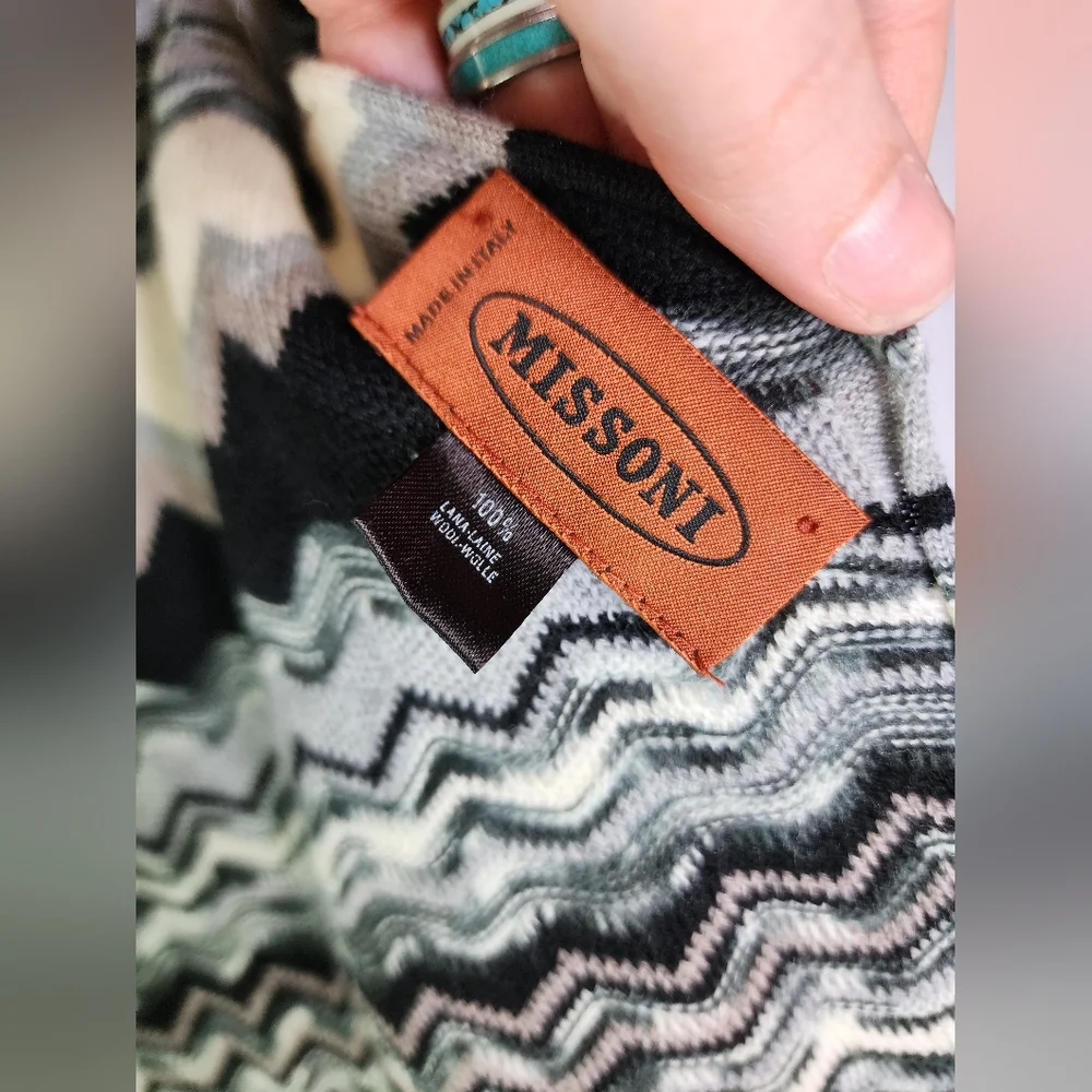 Missoni 100 Percent‎ Wool Made in Italy Scarf